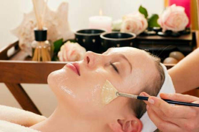 Best Beauty Services Salon In trikuta nagar